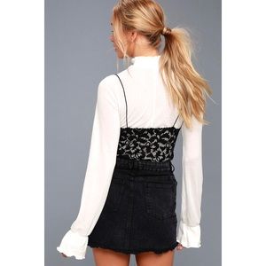 Lulu's Skirts - Sky Full Of Stars Black Denim Mini Skirt Lulu's Skirts - Sky Full Of Stars Black Denim Mini Skirt